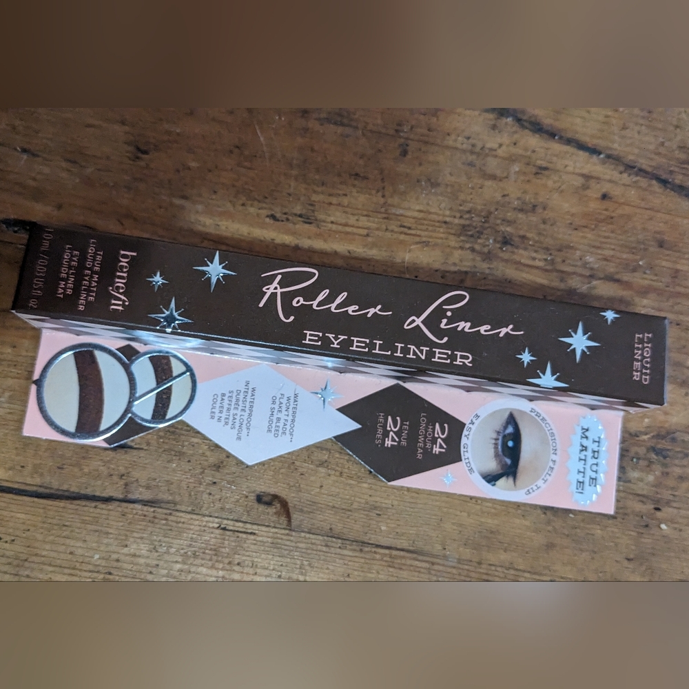 Benefit Roller Eyeliner in Brown